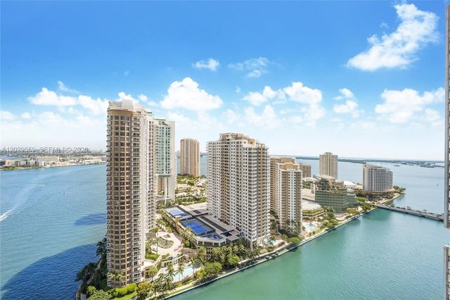 475 Brickell Avenue 2807, Miami, FL 33131