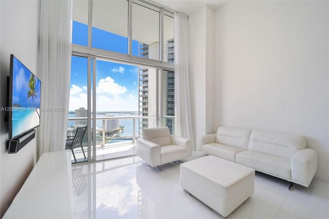 475 Brickell Avenue 2807, Miami, FL 33131