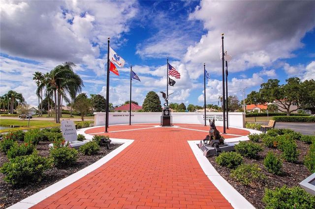 1009 ANDOVER CIRCLE, Sun City Center, FL 33573