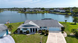 1009 ANDOVER CIRCLE, Sun City Center, FL 33573