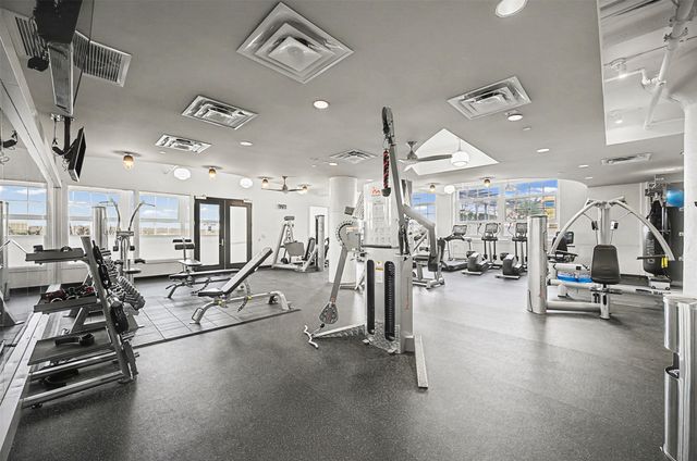 2600 W 7th Street 1505, Fort Worth, TX 76107