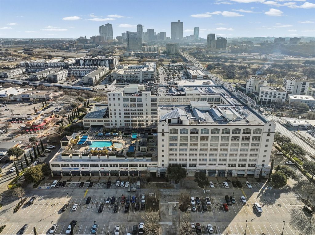 2600 W 7th Street 1505, Fort Worth, TX 76107