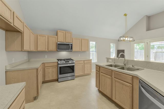 19254 Dillsbury Court, Katy, TX 77449