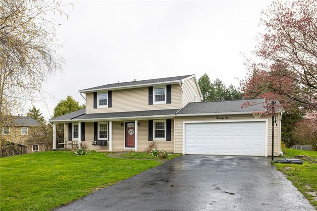 26 Aldwick Rise, Perinton, NY 14450