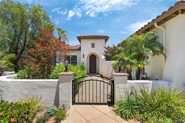 8059 Terraza Court, Riverside, CA 92508