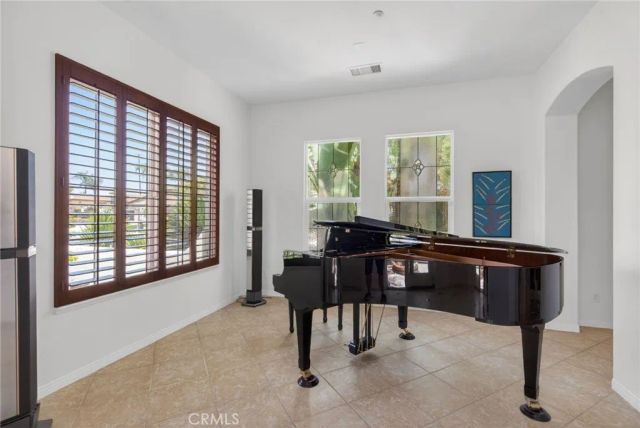 8059 Terraza Court, Riverside, CA 92508