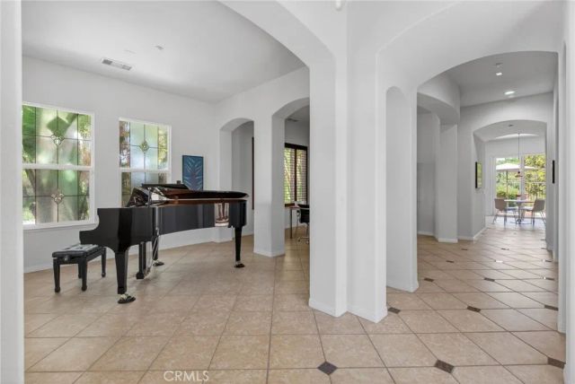 8059 Terraza Court, Riverside, CA 92508