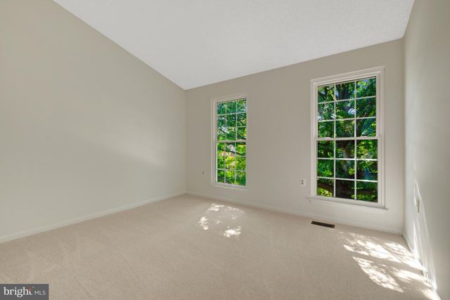 1340 CASSIA ST, Herndon, VA 20170