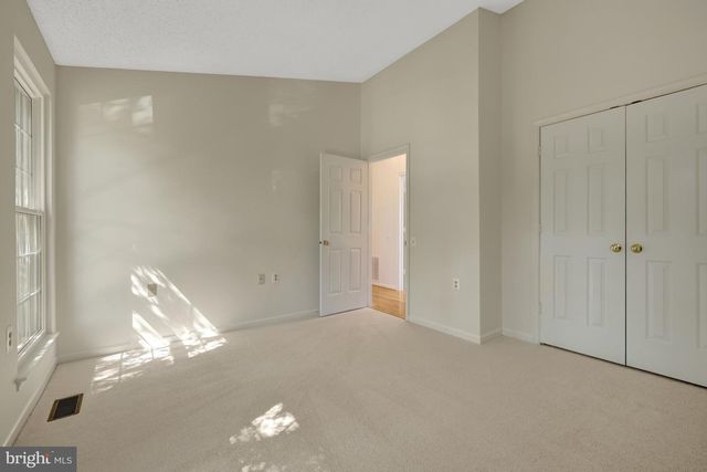 1340 CASSIA ST, Herndon, VA 20170
