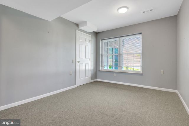 1340 CASSIA ST, Herndon, VA 20170