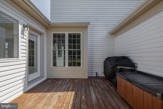 1340 CASSIA ST, Herndon, VA 20170