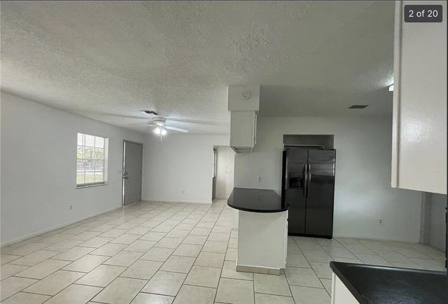2385 88th Avenue, Vero Beach, FL 32966