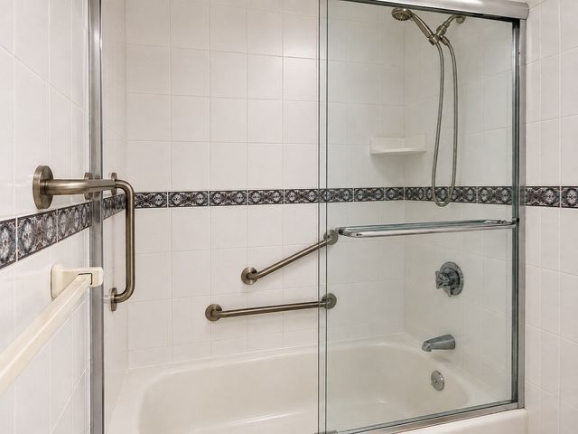 237 North Main Street 10, Andover, MA 01810