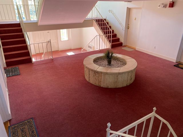 237 North Main Street 10, Andover, MA 01810