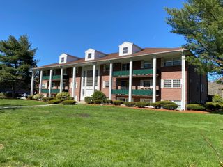 237 North Main Street 10, Andover, MA 01810