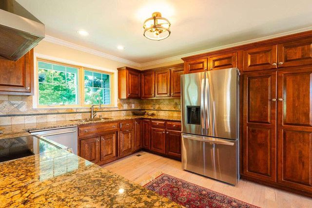 4250 Troy Pike, Versailles, KY 40383