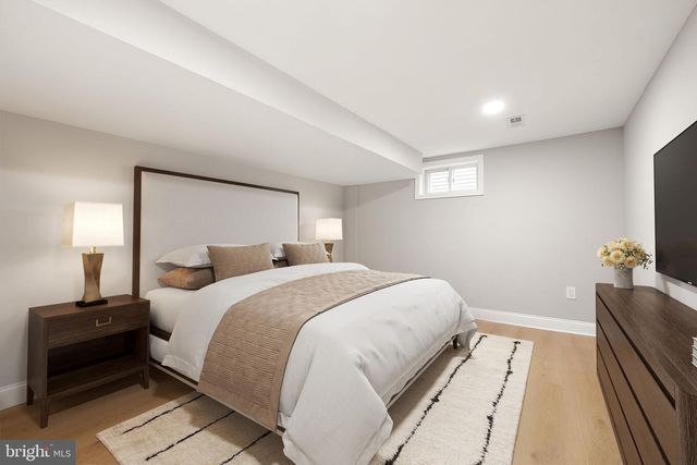 2309 LINCOLN AVE, Claymont, DE 19703