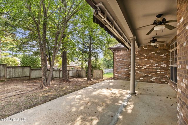 157 Cotton Wood Drive, Madison, MS 39110
