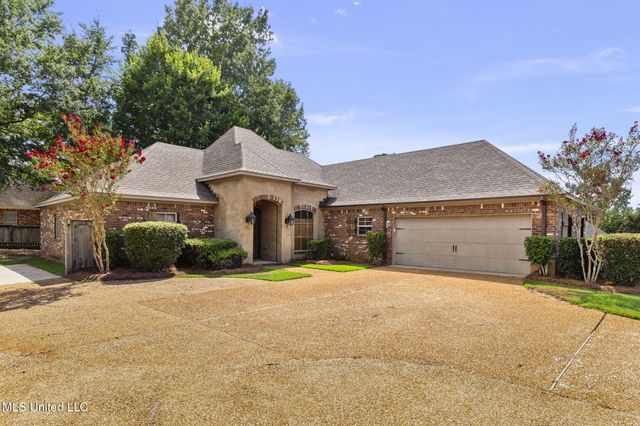 157 Cotton Wood Drive, Madison, MS 39110