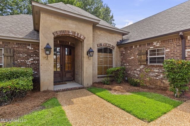 157 Cotton Wood Drive, Madison, MS 39110