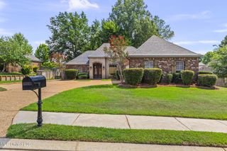 157 Cotton Wood Drive, Madison, MS 39110