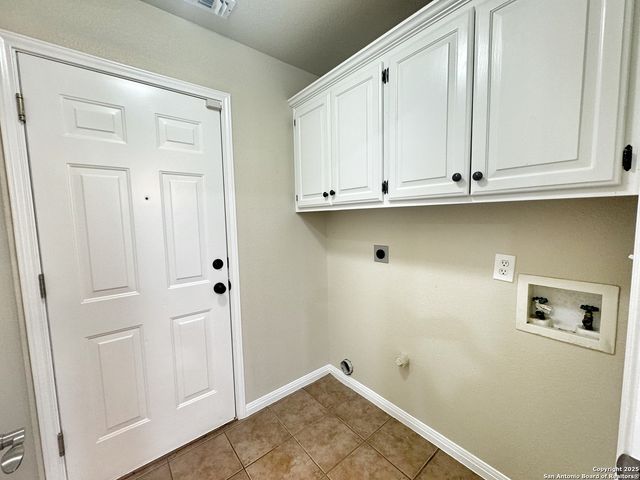 2062 N Ranch Estates, New Braunfels, TX 78130