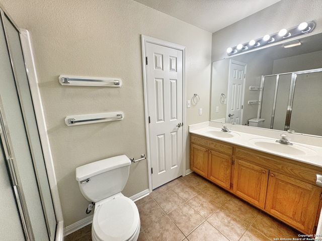 2062 N Ranch Estates, New Braunfels, TX 78130