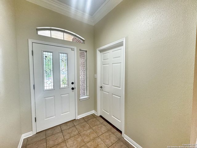 2062 N Ranch Estates, New Braunfels, TX 78130