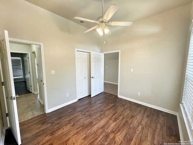 2062 N Ranch Estates, New Braunfels, TX 78130