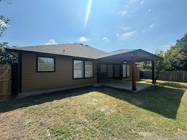 2062 N Ranch Estates, New Braunfels, TX 78130