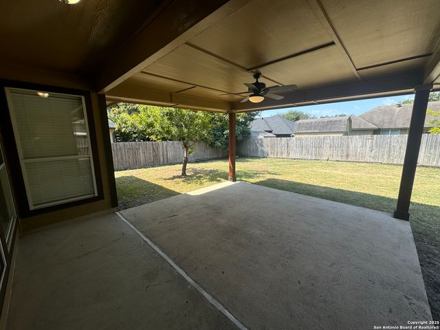 2062 N Ranch Estates, New Braunfels, TX 78130