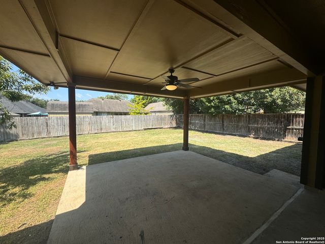 2062 N Ranch Estates, New Braunfels, TX 78130