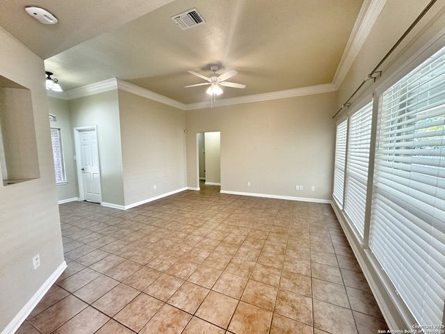2062 N Ranch Estates, New Braunfels, TX 78130