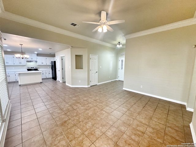 2062 N Ranch Estates, New Braunfels, TX 78130