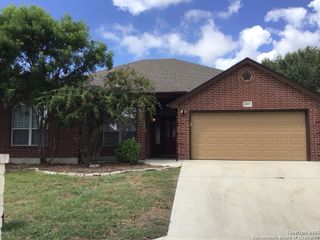 2062 N Ranch Estates, New Braunfels, TX 78130