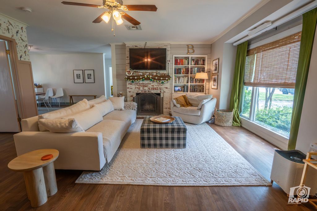 Image 5 of property listing at 2209 Live Oak Street, San Angelo, TX 76901