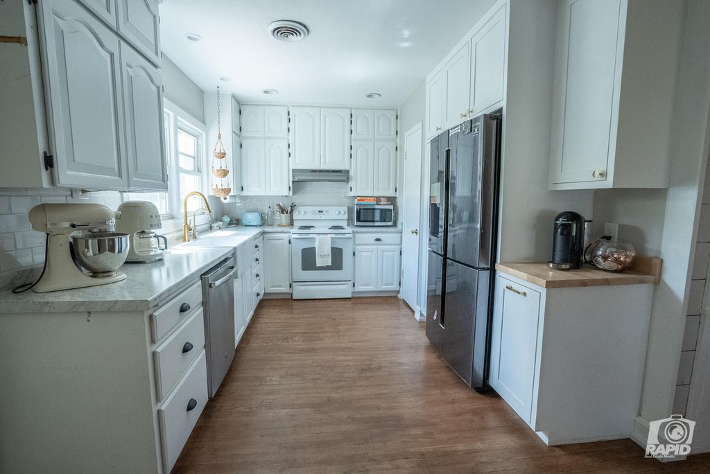 Image 9 of property listing at 2209 Live Oak Street, San Angelo, TX 76901