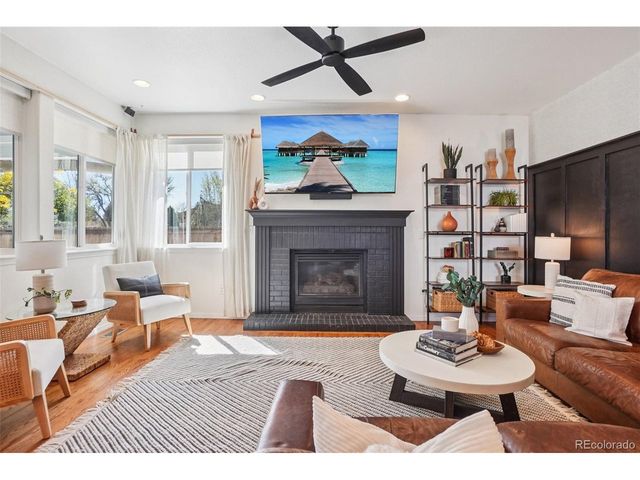 1370 Foxtail Dr, Broomfield, CO 80020