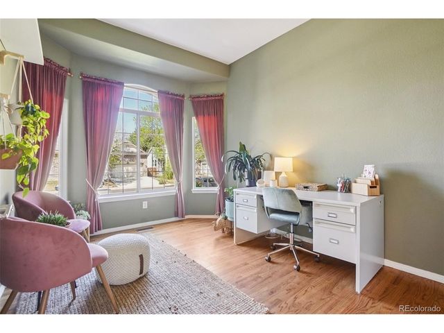 1370 Foxtail Dr, Broomfield, CO 80020