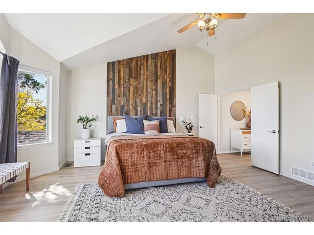 1370 Foxtail Dr, Broomfield, CO 80020