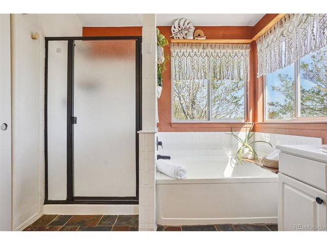 1370 Foxtail Dr, Broomfield, CO 80020