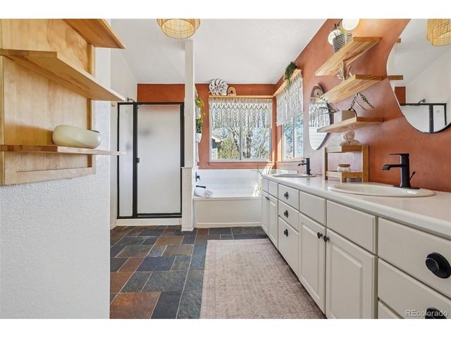 1370 Foxtail Dr, Broomfield, CO 80020