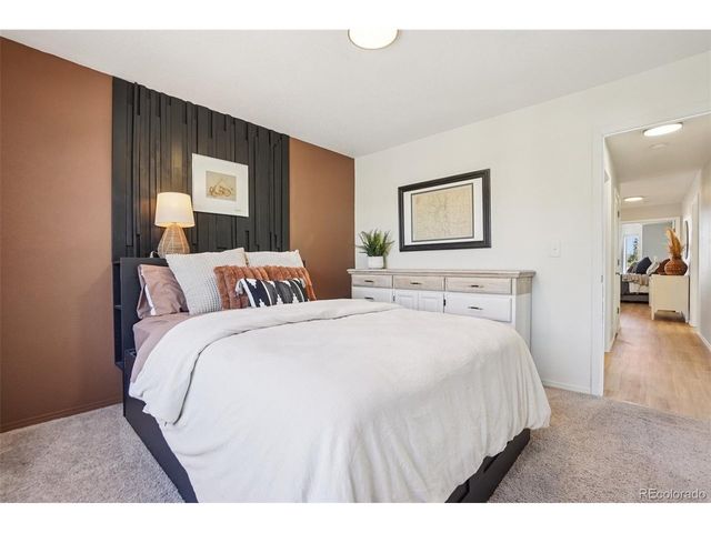1370 Foxtail Dr, Broomfield, CO 80020