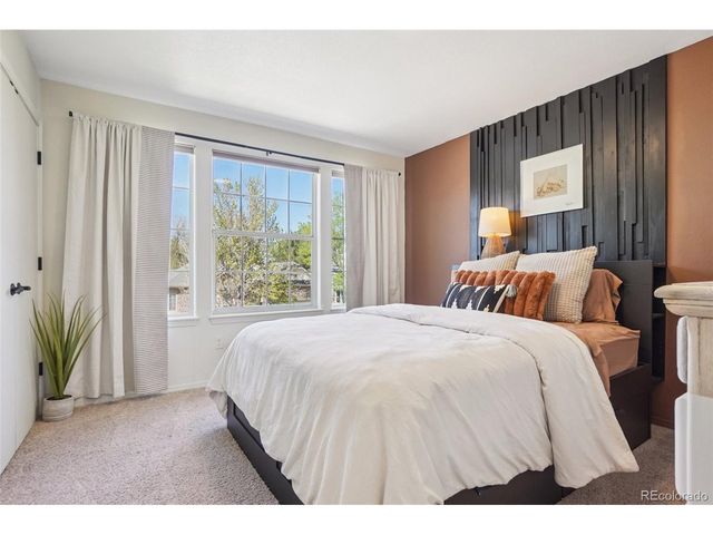1370 Foxtail Dr, Broomfield, CO 80020