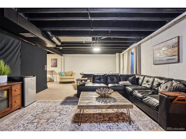 1370 Foxtail Dr, Broomfield, CO 80020