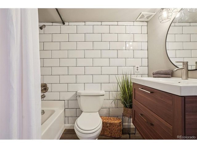 1370 Foxtail Dr, Broomfield, CO 80020