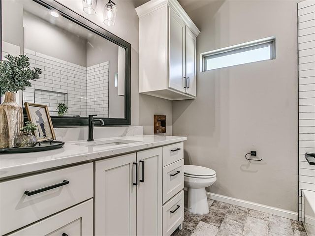 29771 Jade Street, Cashion, OK 73016
