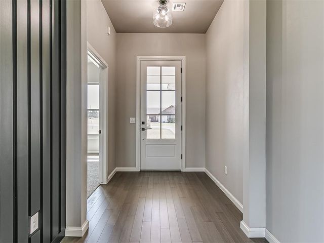 29771 Jade Street, Cashion, OK 73016