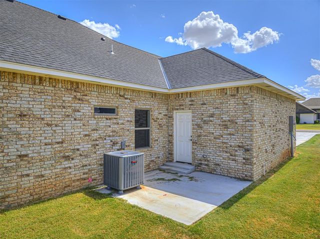 29771 Jade Street, Cashion, OK 73016