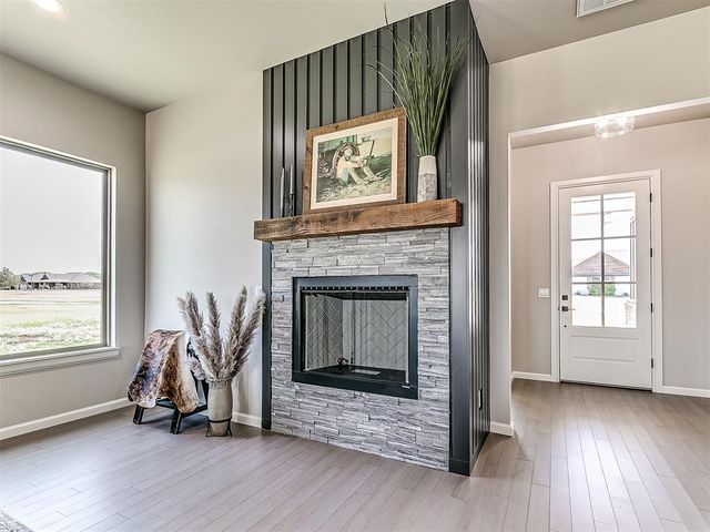 29771 Jade Street, Cashion, OK 73016